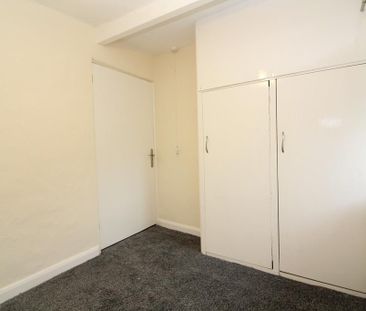 2 bedroom cottage to rent - Photo 3