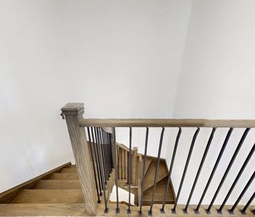 For Lease - 5 Harvest Crescent, Barrie, Ontario - Photo 3