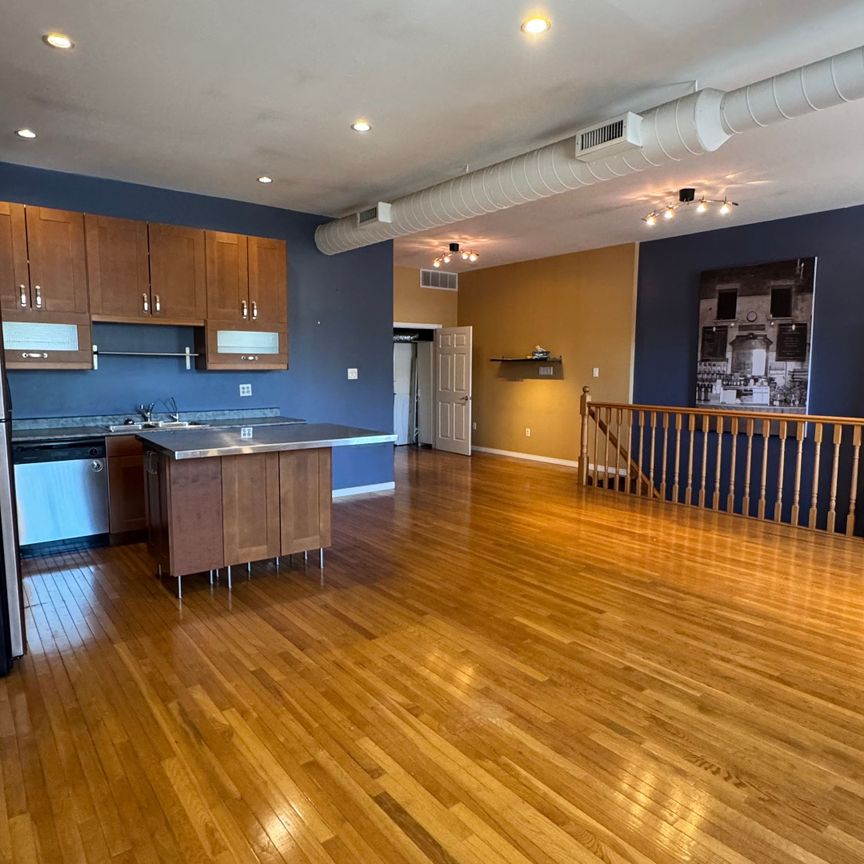 For Lease - 2021 Avenue Road Unit# upper level, Toronto, Ontario - Photo 1