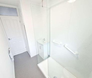 Ripon Avenue, Whitefield, M45 - Photo 3