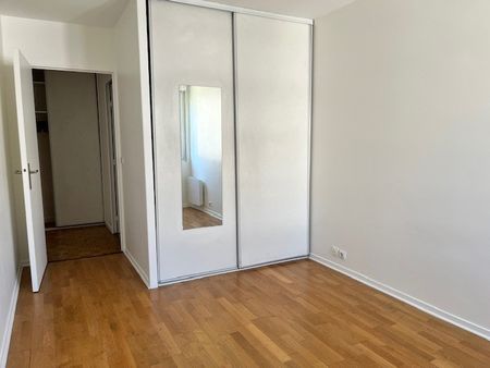 Location Appartement 2 pièces 57m² MONTROUGE 92120 - Photo 3
