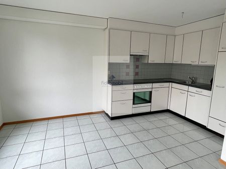 3.5-room apartment close to all amenities - Photo 2