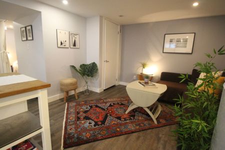 For Lease - 170 Fairview Avenue Unit# Lower, Toronto, Ontario - Photo 2