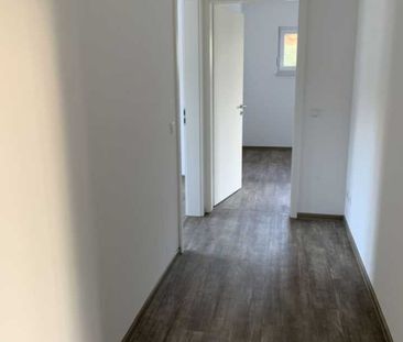 Moderne 3-Zimmer-Wohnung mit Garten wartet auf Sie !!! - Photo 4