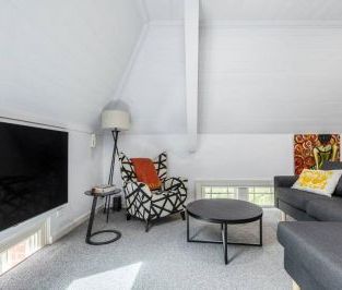 A Modern Slice of History in the Heart of Prahran - Photo 3