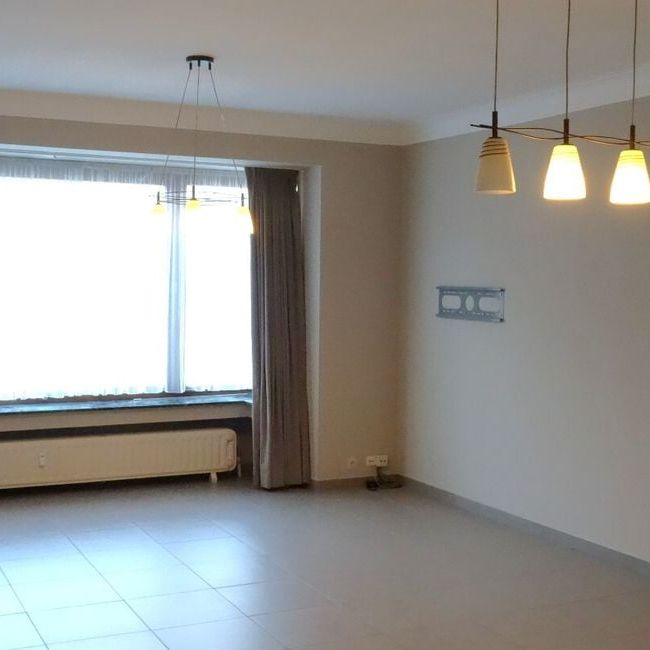 Appartement te huur in Zottegem voor € 800 met 2 slaapkamers - Photo 1