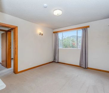 2/11 Tryon Street, Hackett. - Photo 5