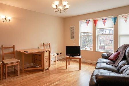 Flat 11, 10 Broomfield Cres, Headingley, Leeds, LS6 3DD - Photo 3