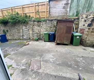 2 bedroom terraced house to rent - Photo 6