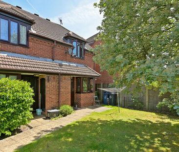 A centrally located one bedroom terraced house only 0.4 miles from ... - Photo 3