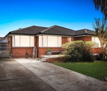 Beautiful 3 Bedroom Home - Photo 6