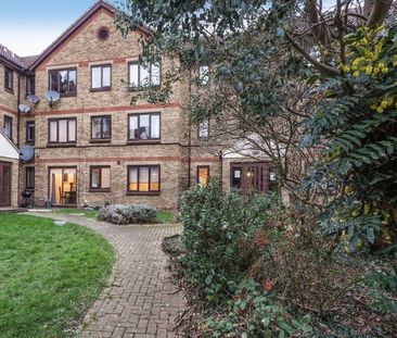 Room in a Shared Flat, Deanery Close, N2 - Photo 6