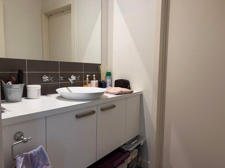 12A Morshead Avenue, Mount Waverley VIC 3149 - Photo 2