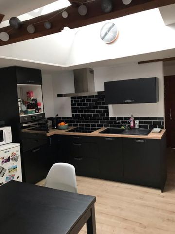 Location Appartement 3 pièces 70m² ST OMER 62500 - Photo 4