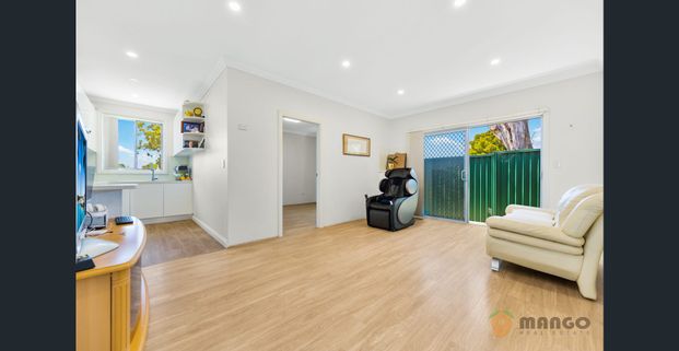 Sunny and Spacious Family Home with Big Park Next to You - Photo 1