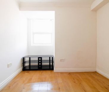 Clovelly Road,Southampton - Photo 1