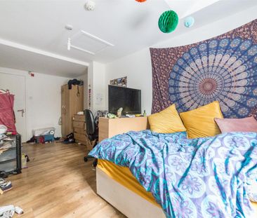 3 bed apartment to rent in Clayton Street West, Newcastle Upon Tyne... - Photo 3