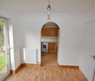 3 bedroom detached house to rent - Photo 5