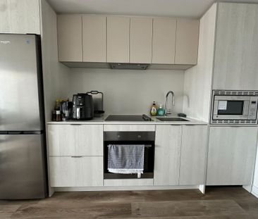 For Lease - 1 Jarvis Street Unit# 812, Hamilton, Ontario - Photo 1