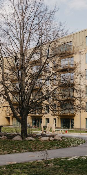 Nybygget lys lejlighed i populært område - Photo 1