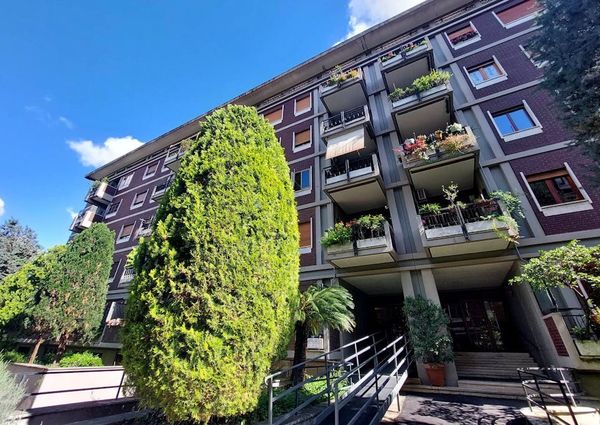 Via Fossato di Vico, Rome, Lazio 00100