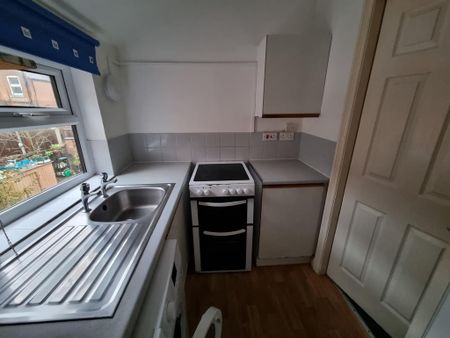 1 bedroom apartment to rent - Photo 4