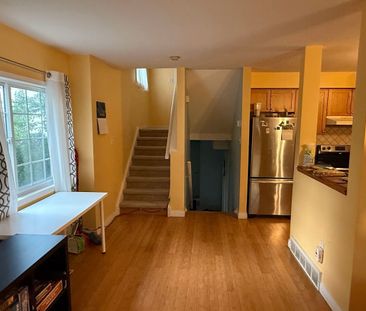 For Lease - 185 Highland Crescent Unit# 1, Kitchener, Ontario - Photo 3