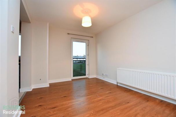 2e Knocksallagh Green, Greenisland, Carrickfergus, BT38 8SR - Photo 1