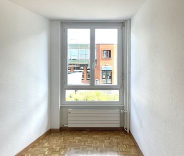 Proche Aéroport et organisations internationales - Foto 1