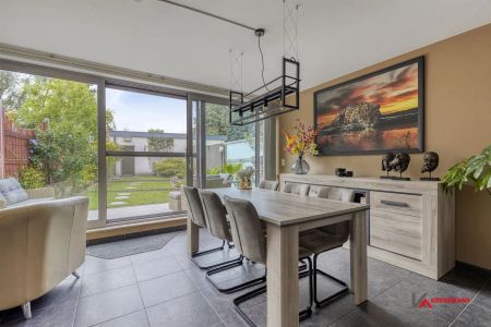 Gelijkvloers appartement met 2 slaapkamers, tuin & garage. - Photo 5