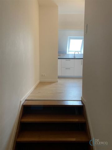 Charmant, gerenoveerd appartement te huur in rand van Gent! - Photo 4