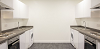 1 bedroom in a flat share to rent - Photo 2