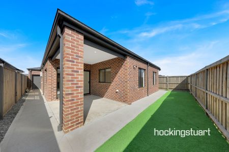 17 Nankeen Loop, Beveridge. - Photo 4