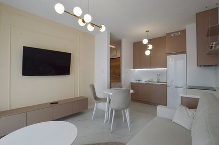 Atrakcyjne, nowe 2pok. (salon + sypialnia), Felin - Photo 2