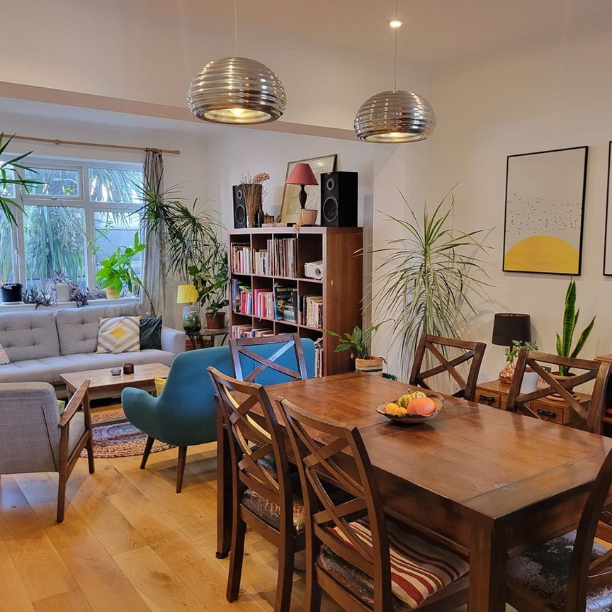 4 Bed Terraced House, Ashlin Road, E15 - Photo 1