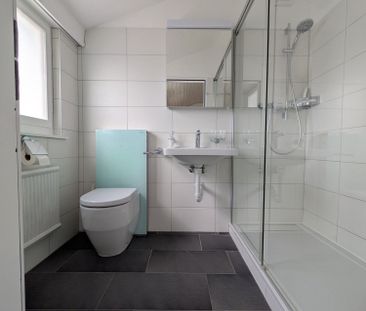 Charmante Wohnung mit beheiztem Wintergarten und Weitblick - Photo 3