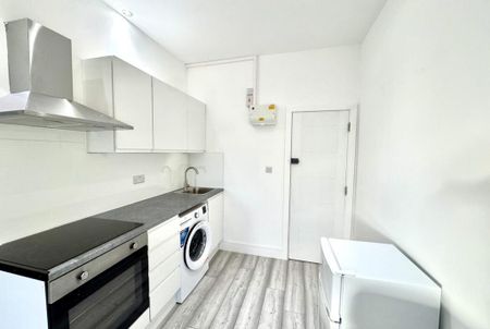 Studio to rent - Photo 5