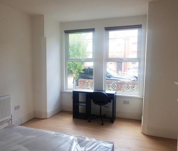 1 bedroom house of multiple occupation to rent - Photo 3