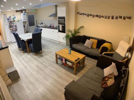 5 bedroom house to rent - Photo 5