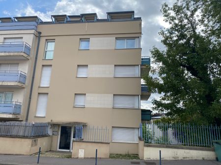 Location Appartement 2 pièces 47m² NANCY 54000 - Photo 5
