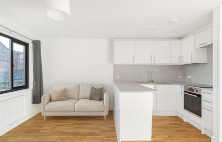 1 bedroom flat to rent - Photo 3