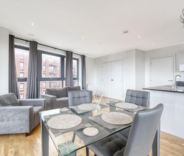 3 bedroom apartment to rent - Photo 2