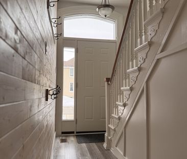 For Lease - 279 Admiral Street Unit# Upper Level, Woodstock, Ontario - Photo 3