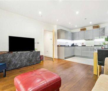 Levett Square, Kew, TW9 - Photo 3