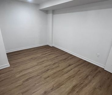 For Lease - 15 BIRCHPARK Drive Unit# Basement Apartment, Whitby, On... - Photo 3