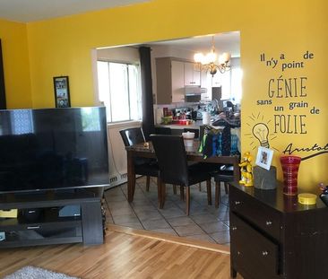 Grand 5 1/2 à Louer - Photo 3