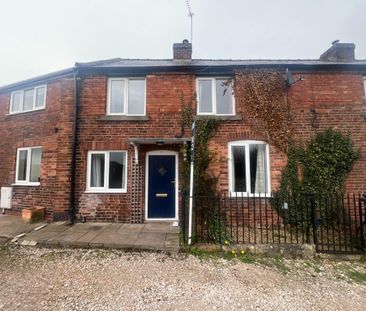 3 bedroom terraced house to rent - Photo 1