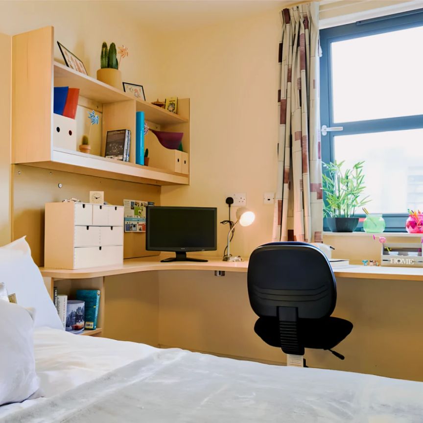 Gold En Suite - Photo 1