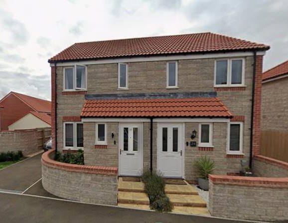 2 bedroom semi-detached house to rent - Photo 1