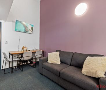 Spacious Loft at the Heart of the Educational Sector - Photo 1
